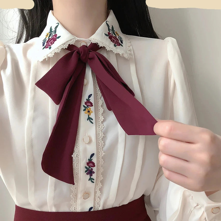 Vintage Embroidery Blouse