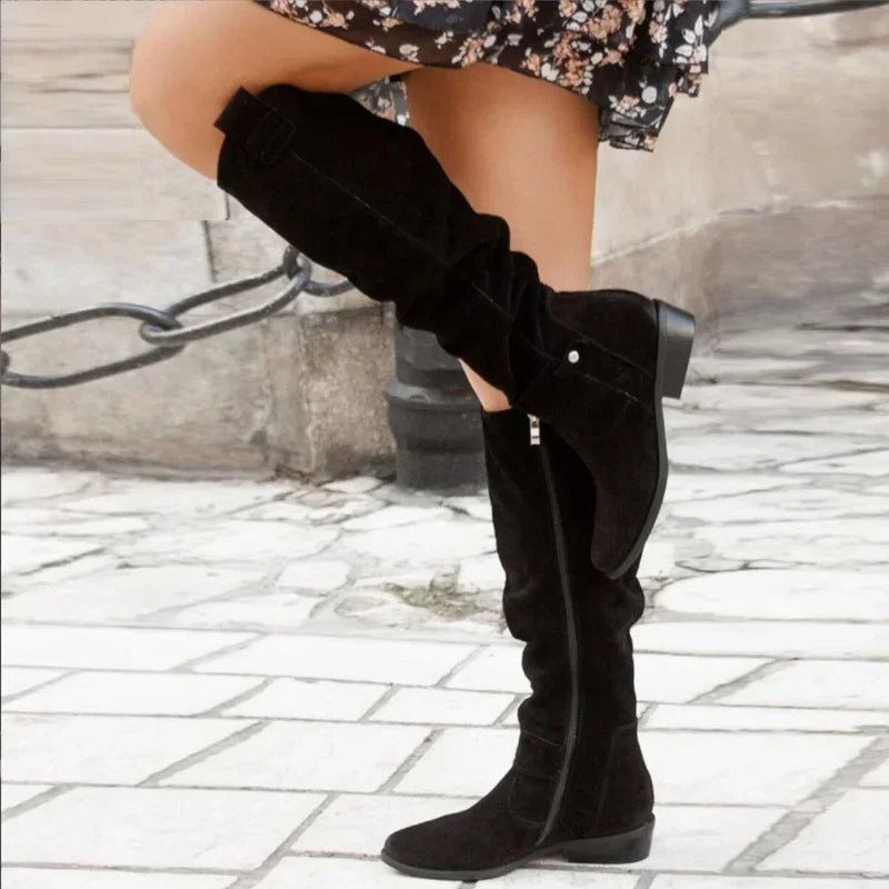 Low Heel - high knee boots